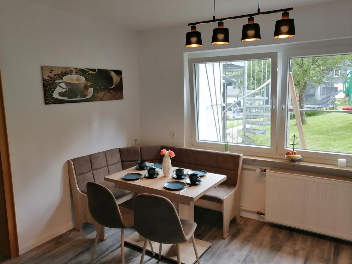 Apartment am Felsen Züschen Winterberg Exterior foto